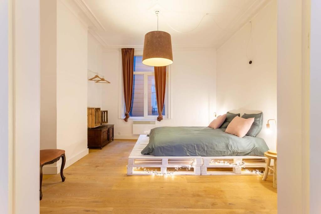 Pink Fairytale-Like Apartment Anversa Esterno foto
